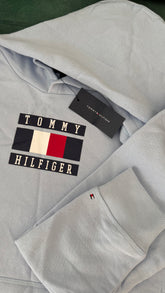 blusa frio moletom manga cumprida e capuz ♡  tommy hilfiger